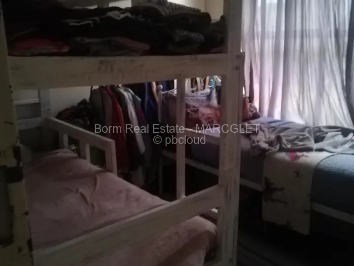 6 Bedroom House for Sale in Gletwin Park, Harare