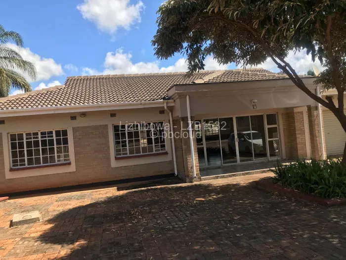 Townhouse/Complex/Cluster to Rent in Highlands
