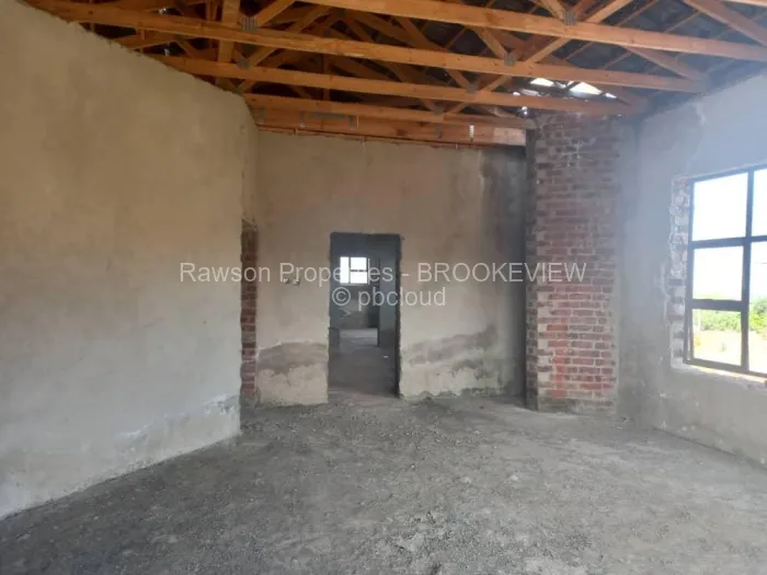 8 Bedroom House for Sale in Brookeview, Harare