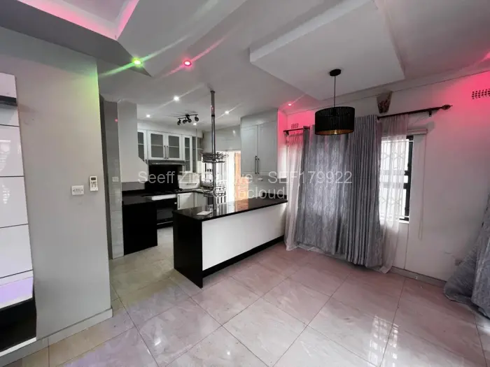 Townhouse/Cluster to Rent in Aspindale Park, Harare