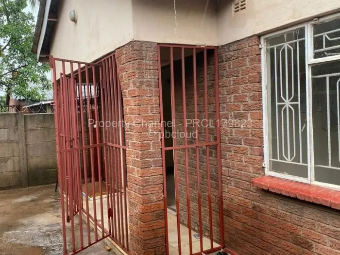3 Bedroom House to Rent in Kuwadzana, Harare