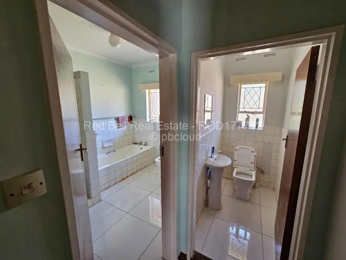 5 Bedroom House for Sale in Philadelphia, Harare
