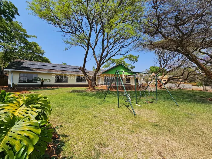 5 Bedroom House for Sale in Philadelphia, Harare