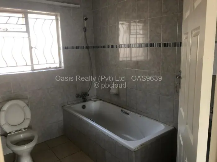 Townhouse/Complex/Cluster for Sale in Greendale, Harare