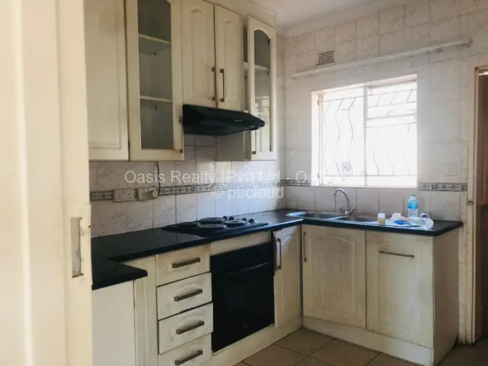 Townhouse/Complex/Cluster for Sale in Greendale, Harare