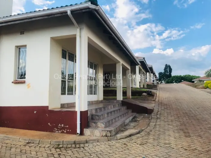 Townhouse/Complex/Cluster for Sale in Greendale, Harare