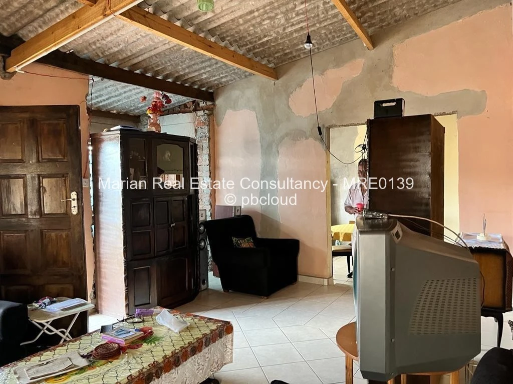 3 Bedroom House for Sale in Emganwini, Bulawayo