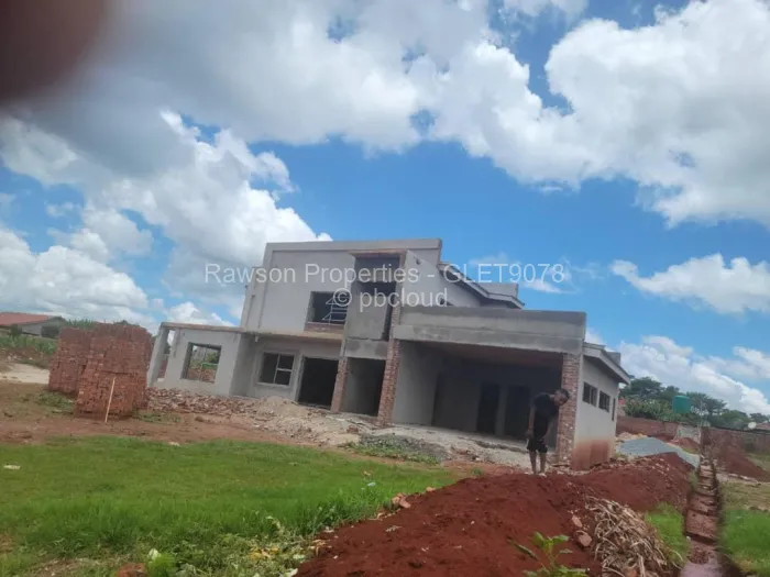 6 Bedroom House for Sale in Gletwin Park, Harare