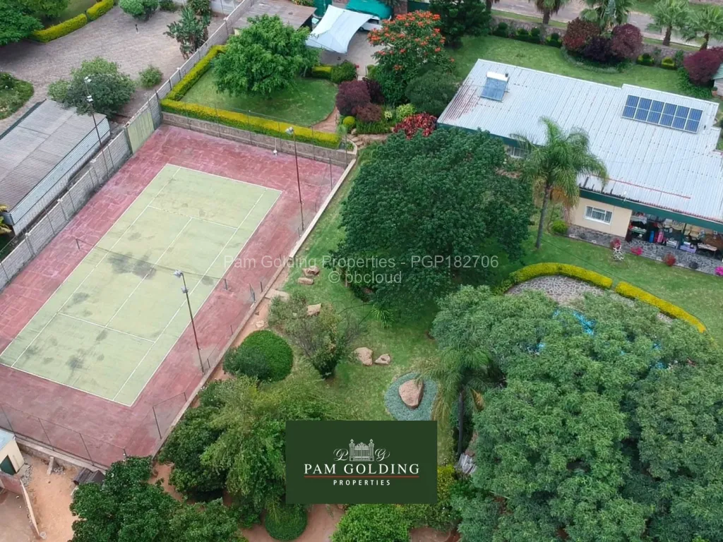 3 Bedroom House for Sale in Burnside, Bulawayo