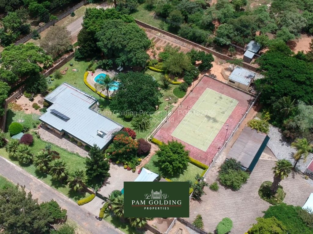 3 Bedroom House for Sale in Burnside, Bulawayo