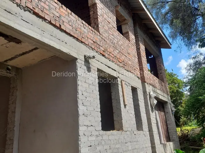 Townhouse/Cluster for Sale in Greystone Park, Harare