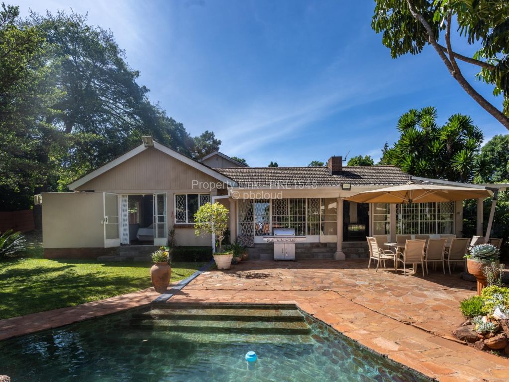 6 Bedroom House for Sale in Mandara, Harare