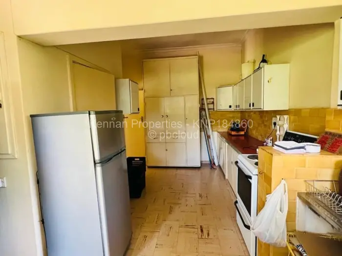3 Bedroom House for Sale in Highlands, Harare