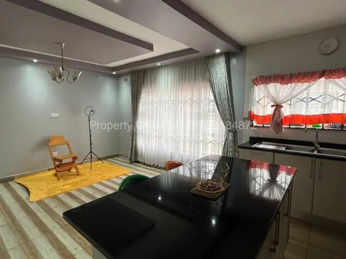 4 Bedroom House to Rent in Marimba Park