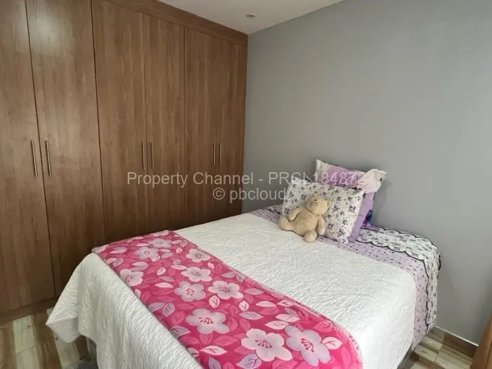 4 Bedroom House to Rent in Marimba Park