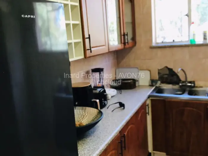 Flat/Apartment to Rent in Avondale