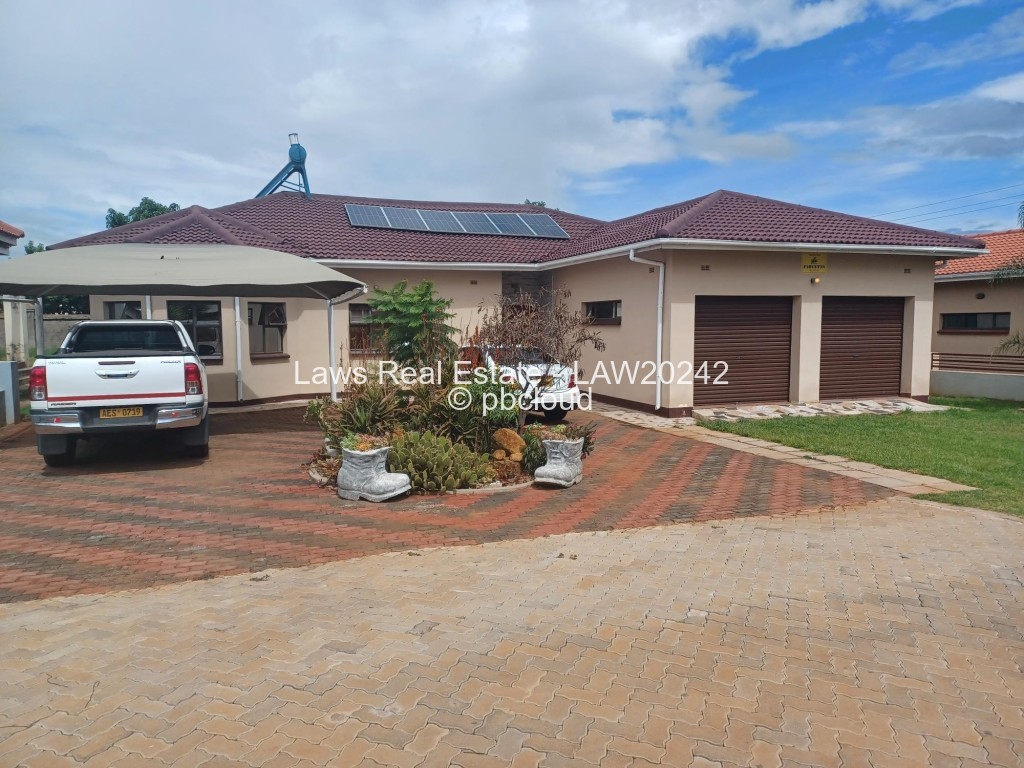Townhouse/Cluster for Sale in Hogerty Hill, Harare