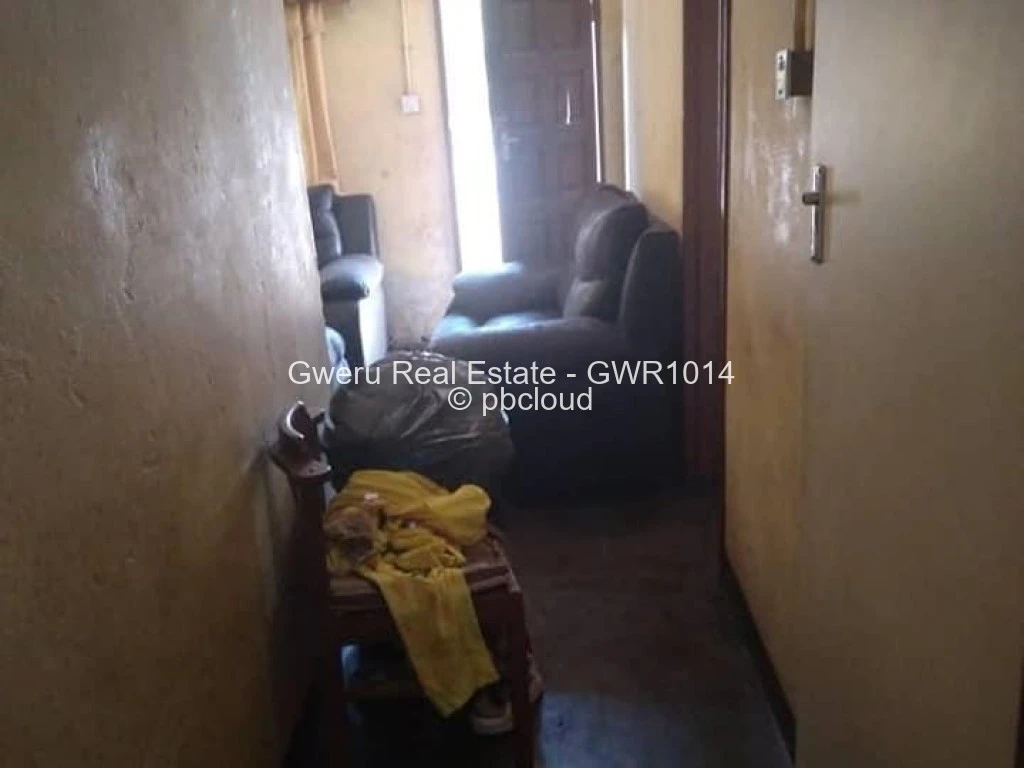 3 Bedroom House for Sale in Ivene, Gweru