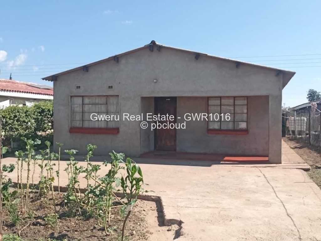 5 Bedroom House for Sale in Mkoba, Gweru