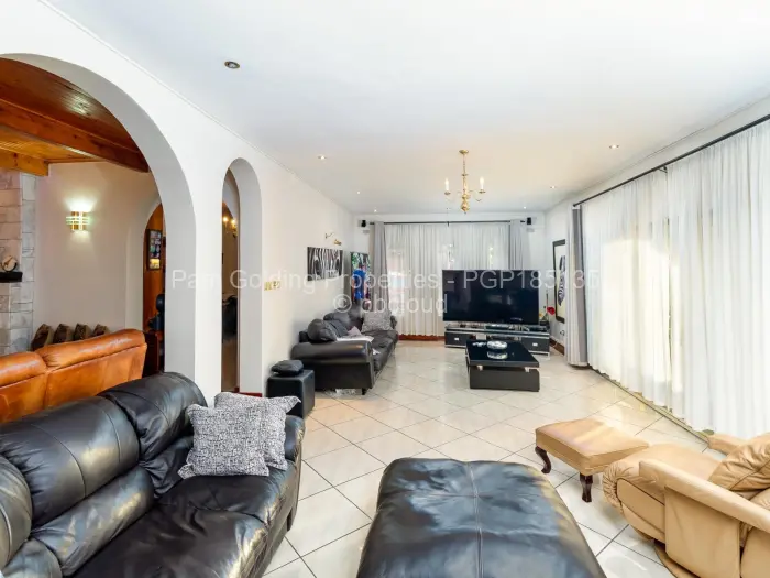 5 Bedroom House for Sale in Marlborough, Harare