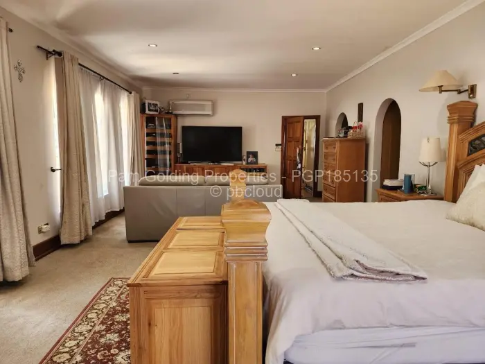 5 Bedroom House for Sale in Marlborough, Harare