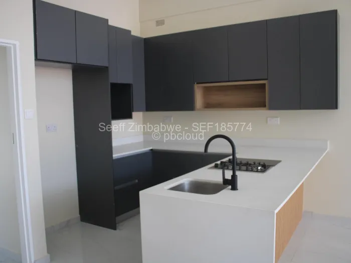Townhouse/Complex/Cluster to Rent in Bluff Hill