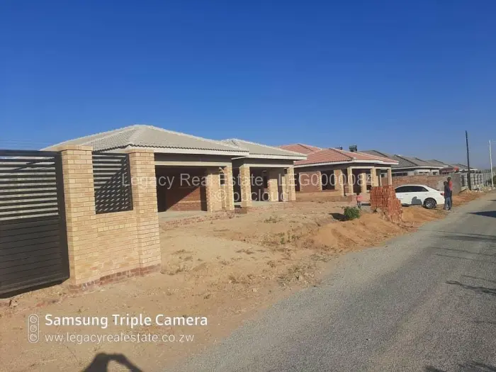 4 Bedroom House for Sale in Mabvazuva Estates, Ruwa