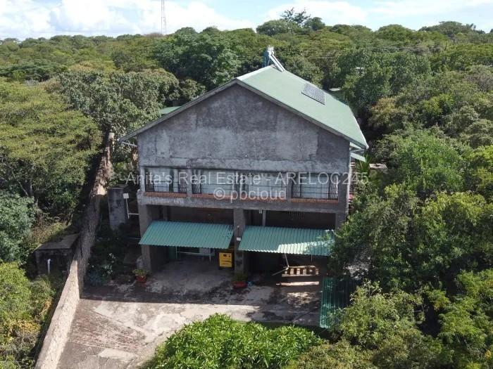 3 Bedroom House for Sale in Riverside North, Bulawayo