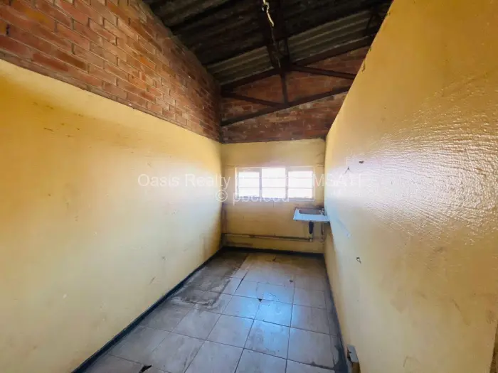 Industrial Property to Rent in Msasa