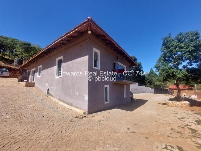 8 Bedroom House for Sale in Philadelphia, Harare