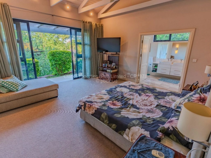 4 Bedroom House for Sale in Borrowdale Brooke, Harare