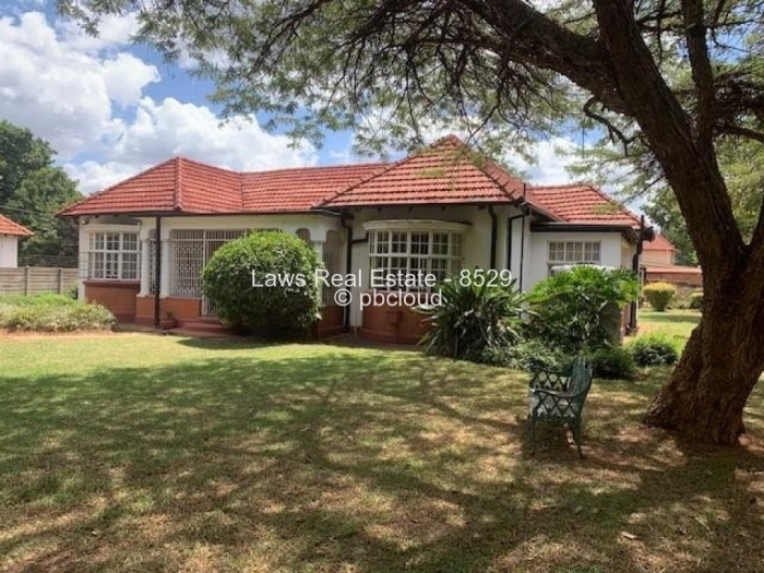 7 Bedroom House for Sale in Milton Park, Harare