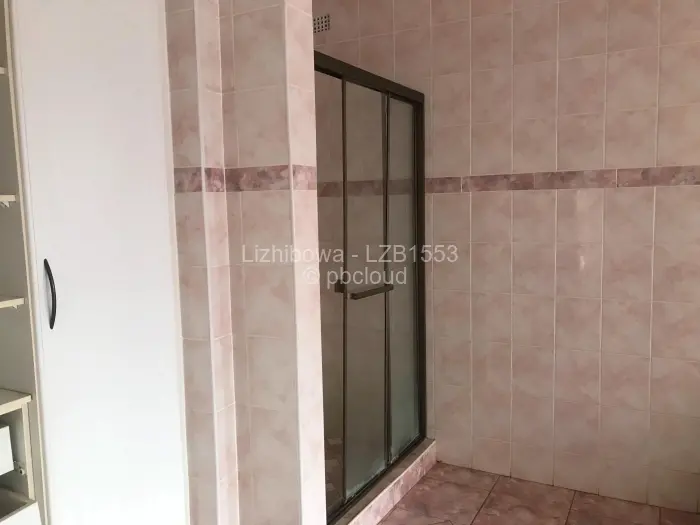 5 Bedroom House to Rent in Hogerty Hill