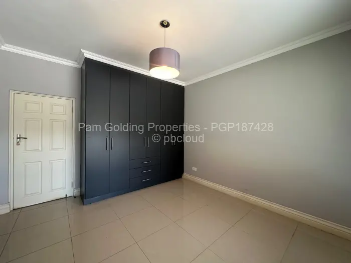 3 Bedroom House to Rent in Arlington