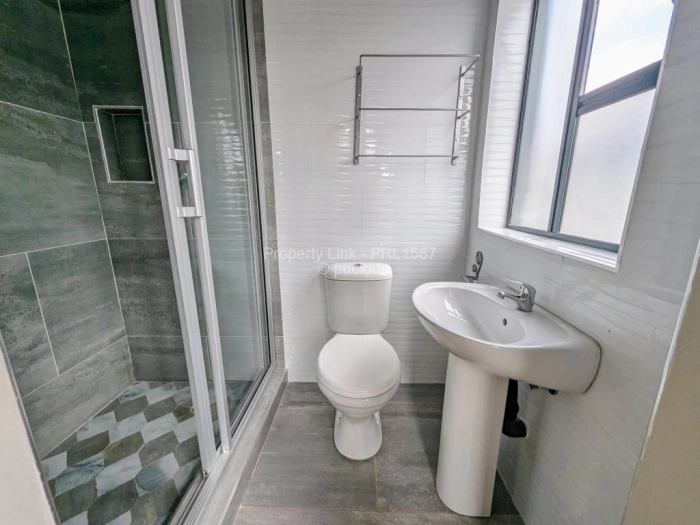 Townhouse/Cluster to Rent in Westgate, Harare