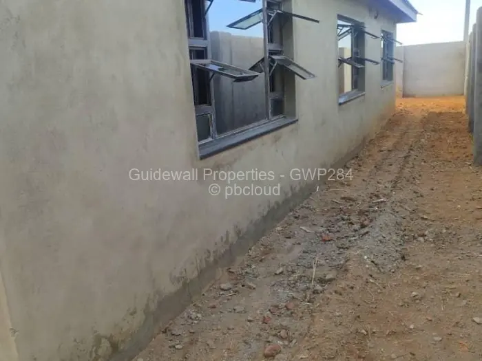 3 Bedroom House to Rent in Waterfalls