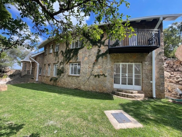 3 Bedroom House for Sale in Matsheumhlope, Bulawayo
