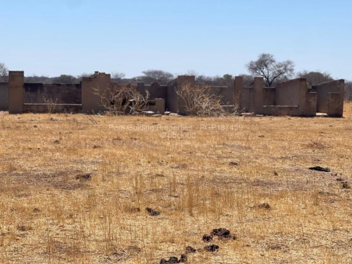 Farm/Plot for Sale in Nyamandlovu, Bulawayo