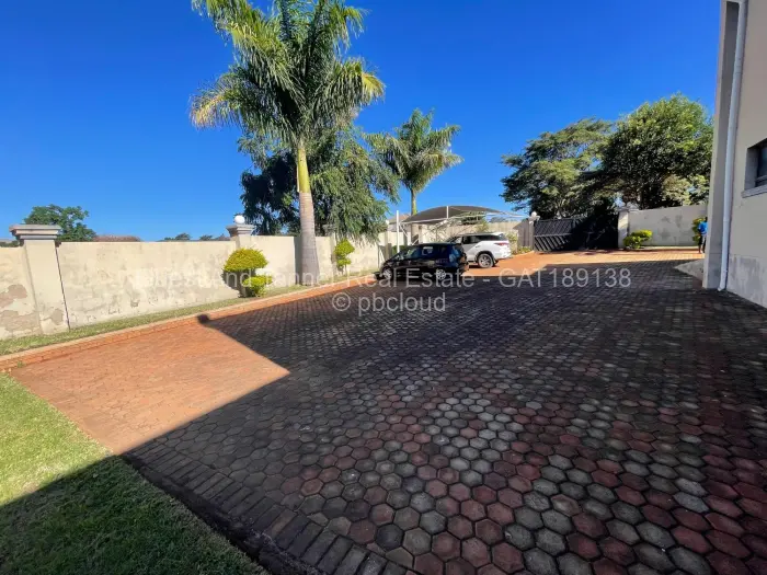 5 Bedroom House for Sale in Gletwin Park, Harare
