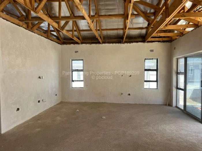 Townhouse/Complex/Cluster for Sale in Greencroft, Harare