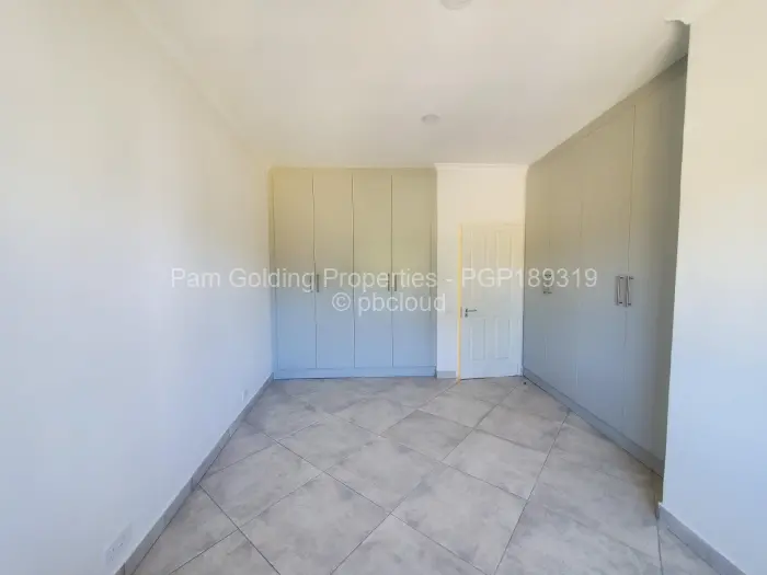 Flat/Apartment to Rent in Arlington