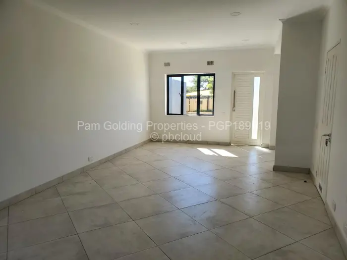 Flat/Apartment to Rent in Arlington