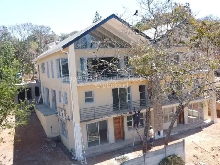 Townhouse/Cluster for Sale in Helensvale, Harare
