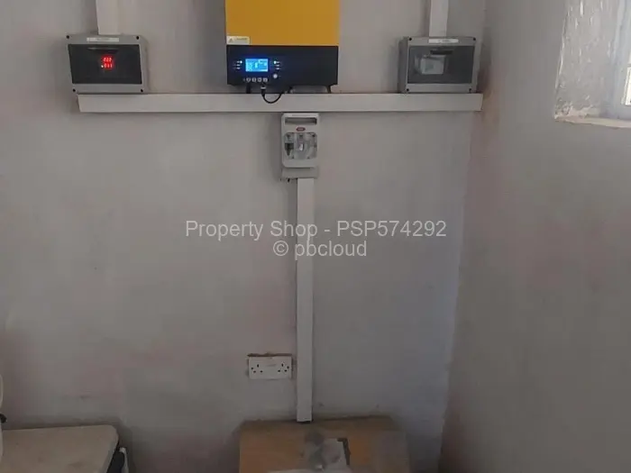 9 Bedroom House to Rent in Greendale