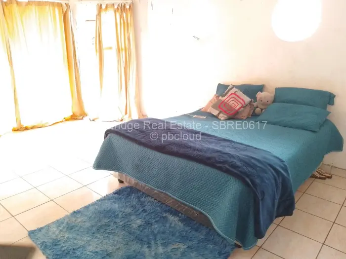 4 Bedroom House for Sale in Parklands, Bulawayo