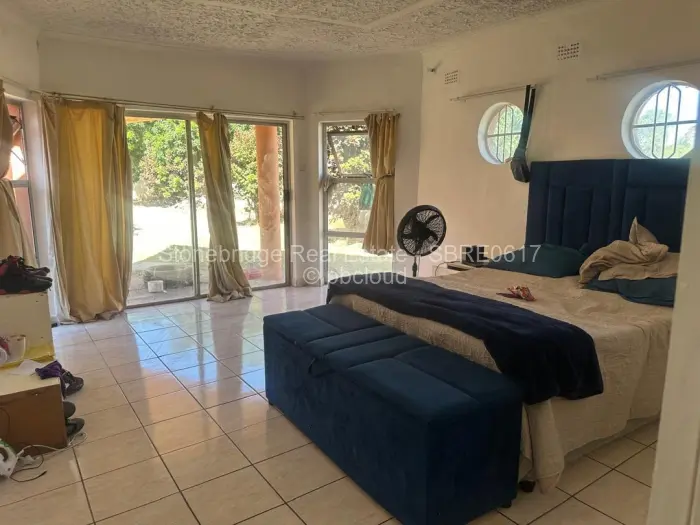 4 Bedroom House for Sale in Parklands, Bulawayo