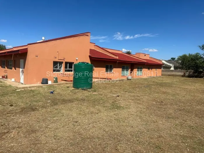 4 Bedroom House for Sale in Parklands, Bulawayo
