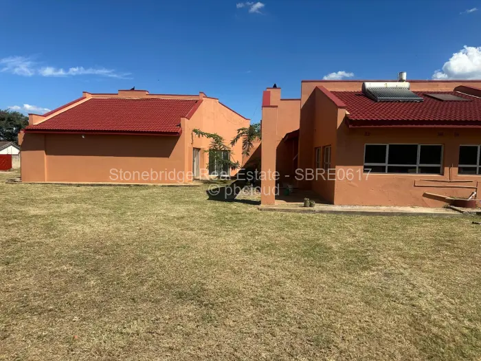 4 Bedroom House for Sale in Parklands, Bulawayo