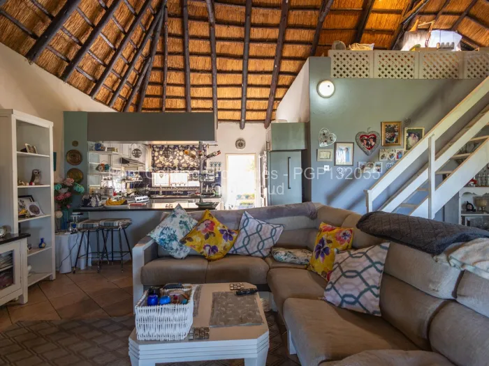 3 Bedroom House for Sale in Lake Chivero, Lake Chivero