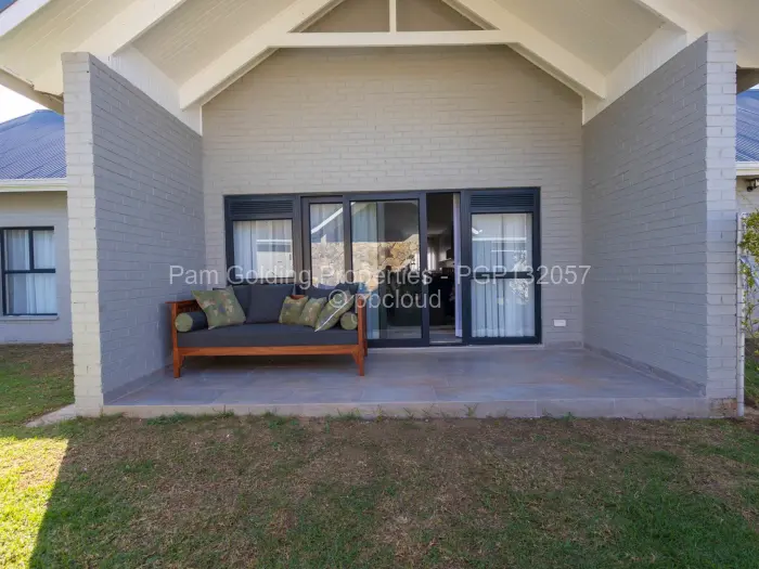 Townhouse/Complex/Cluster to Rent in Meyrick Park